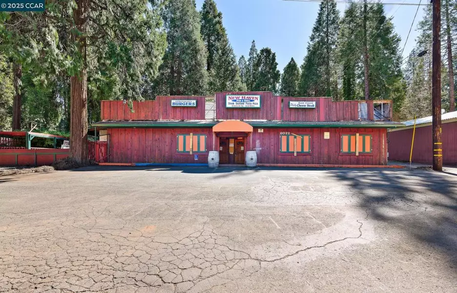 6022 Pony Express Trl, Pollock Pines, CA 95726