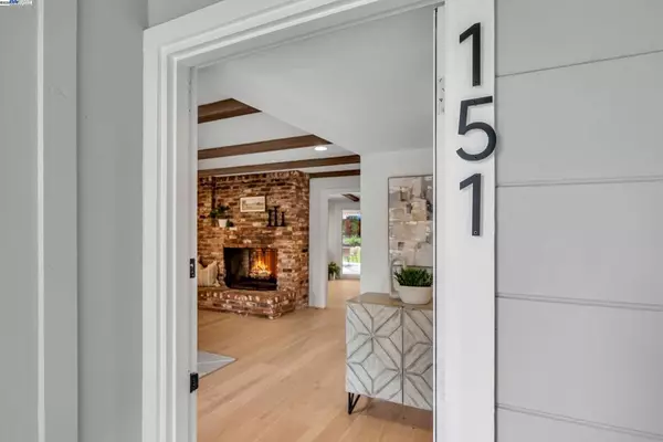 Danville, CA 94526,151 Camino Amigo Ct