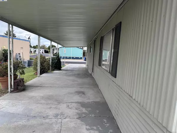 Fremont, CA 94538,257 Manitoba Green