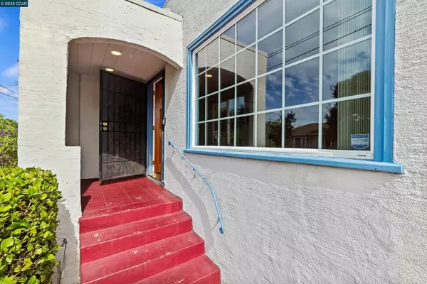 Berkeley, CA 94702,1431 Northside Ave