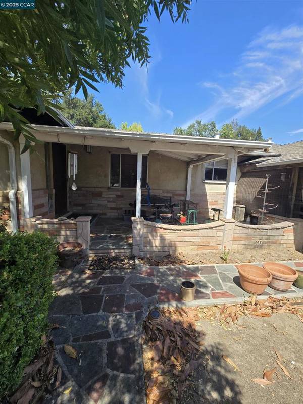 332 W Prospect Ave,  Danville,  CA 94526