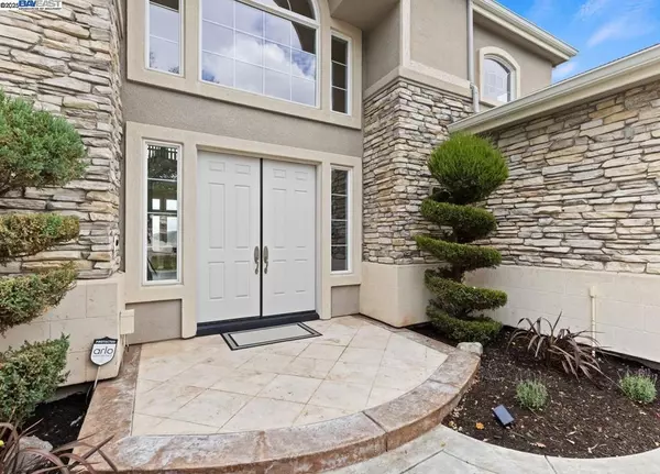 San Ramon, CA 94583,3394 Ashbourne Cir