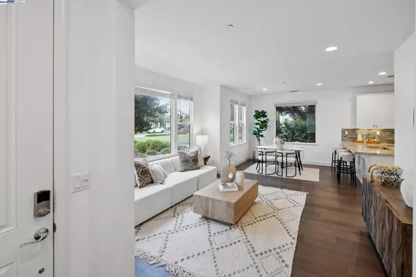 Hayward, CA 94541,2050 Jubilee Dr