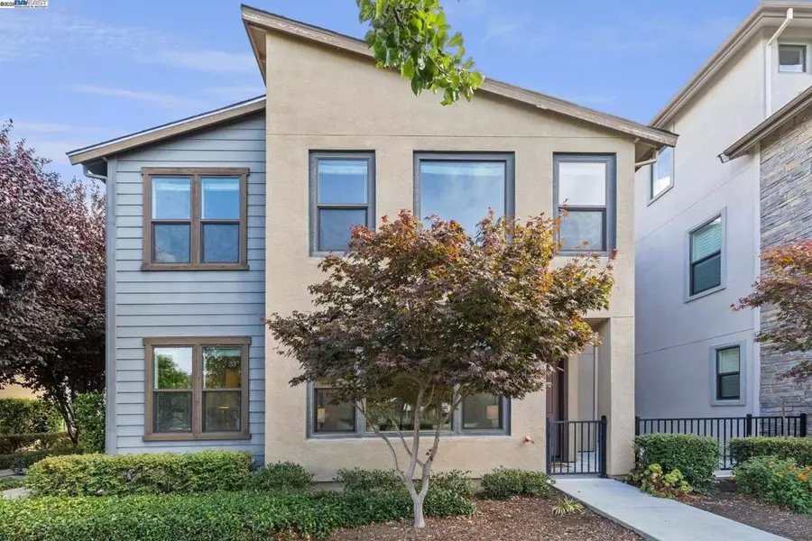 2050 Jubilee Dr, Hayward, CA 94541