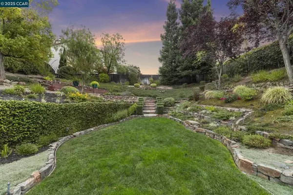 Alamo, CA 94507,212 Hawk Ct