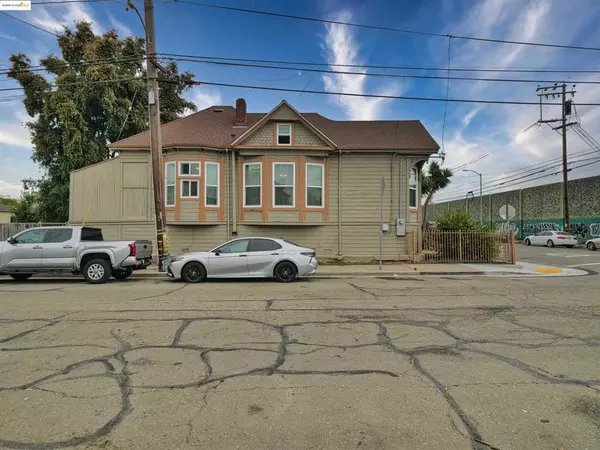 Oakland, CA 94607,2103 Myrtle St