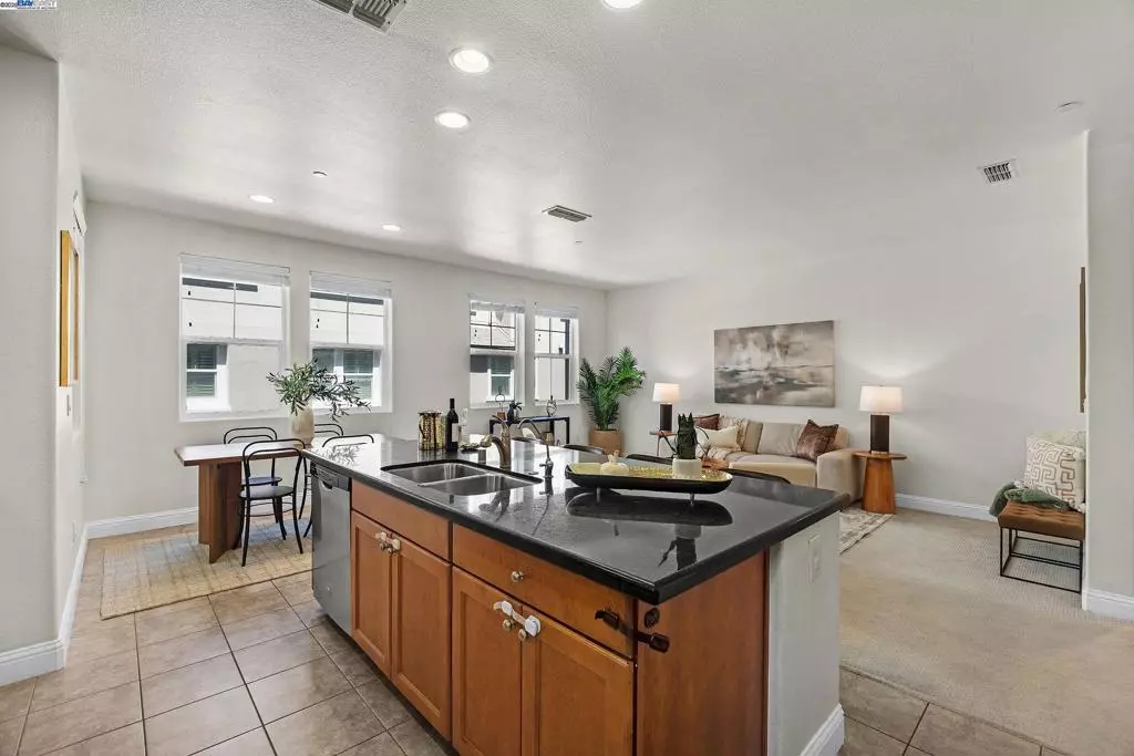 Livermore, CA 94551,3971 Portola Cmn #1