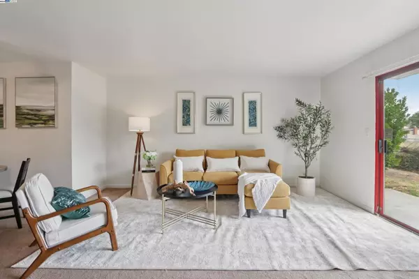 Hayward, CA 94544,27949 Thornton Ct