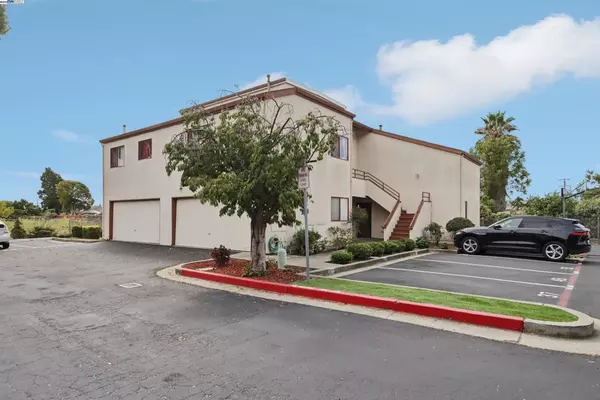 Hayward, CA 94544,27949 Thornton Ct