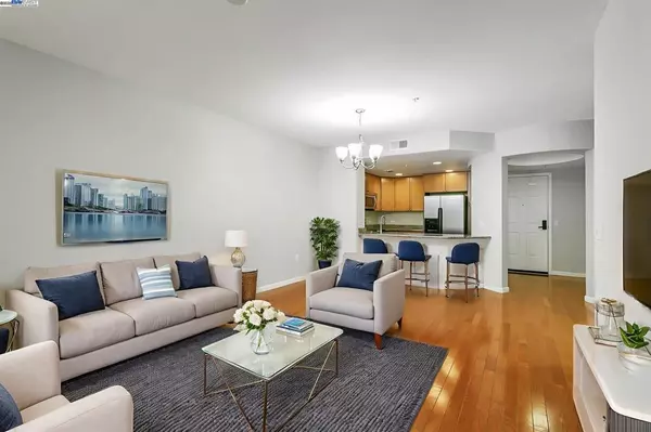 Milpitas, CA 95035,700 S Abel St #411