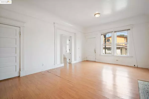 Monterey, CA 93940,443 Watson St