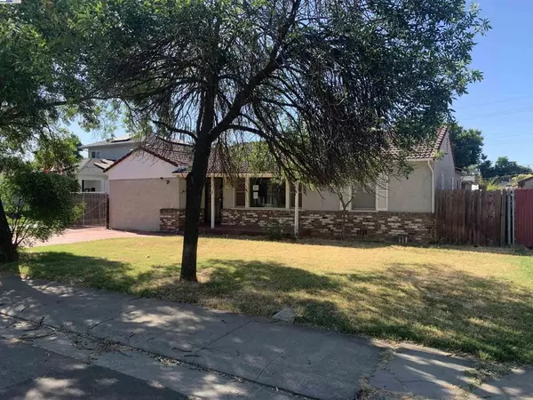 1526 W Monterey Ave, Stockton, CA 95204