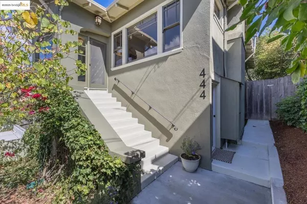 Oakland, CA 94606,444 Newton AVE