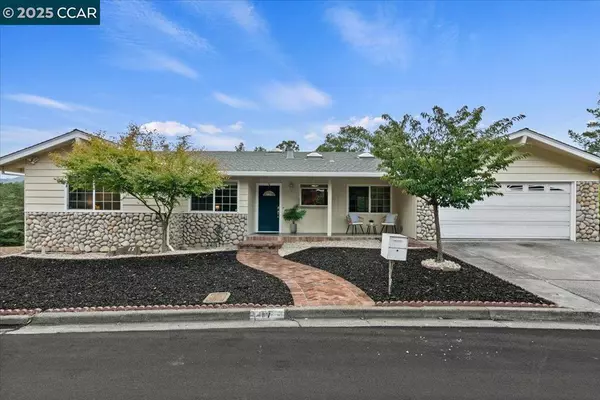 17 Muth Drive,  Orinda,  CA 94563