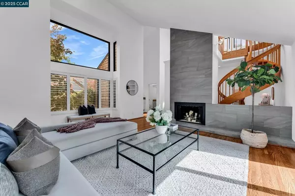Walnut Creek, CA 94595,1836 SOBRANTE COURT