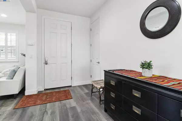Dublin, CA 94568,1856 S Terracina Dr