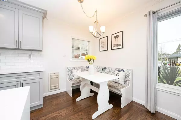 Hayward, CA 94544,1338 Thais Ln