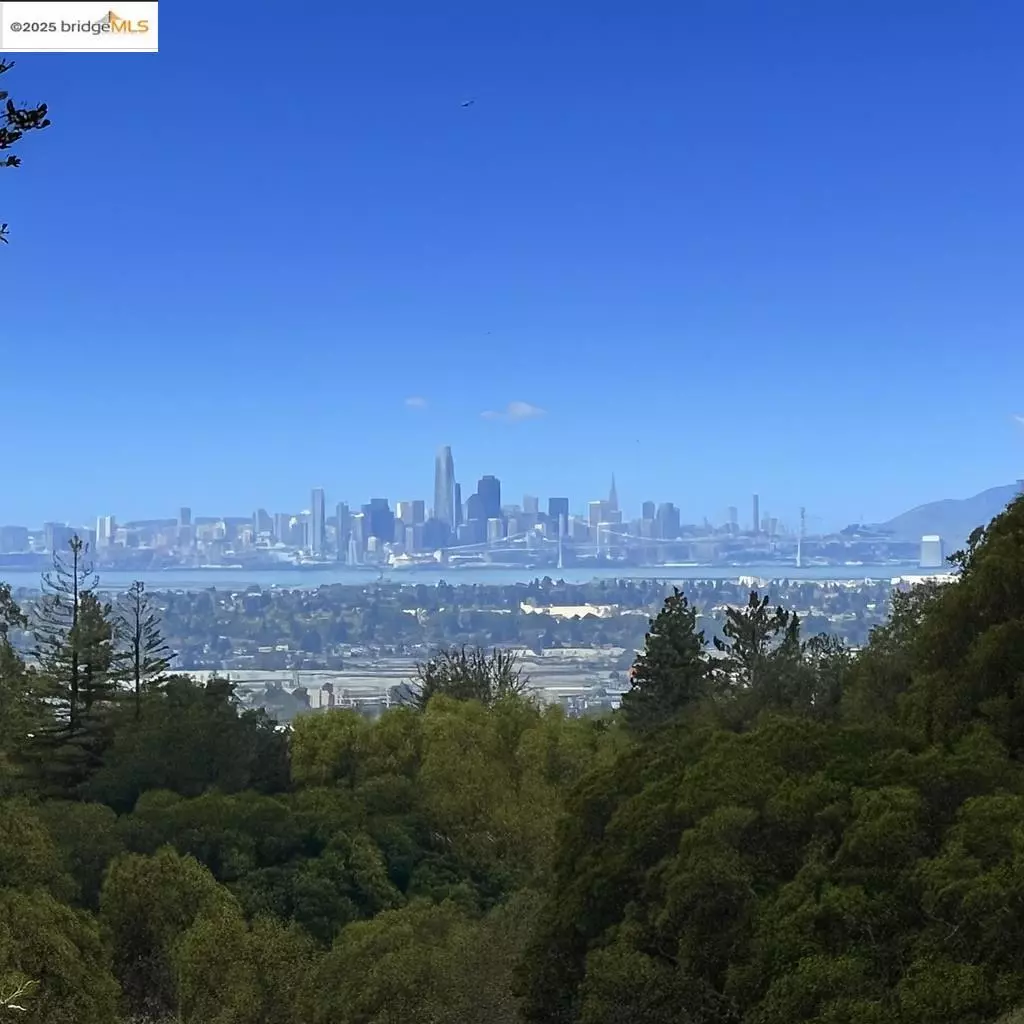 Oakland, CA 94605,11275 Kerrigan Dr