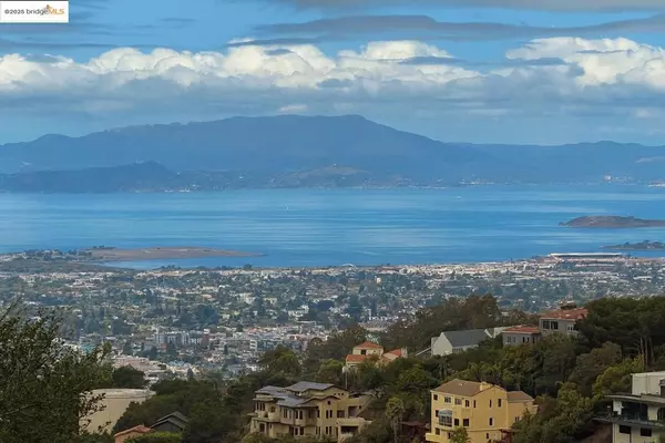 Oakland, CA 94705,Address not disclosed