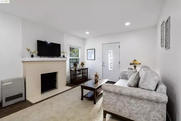 Berkeley, CA 94710,1607 10th St