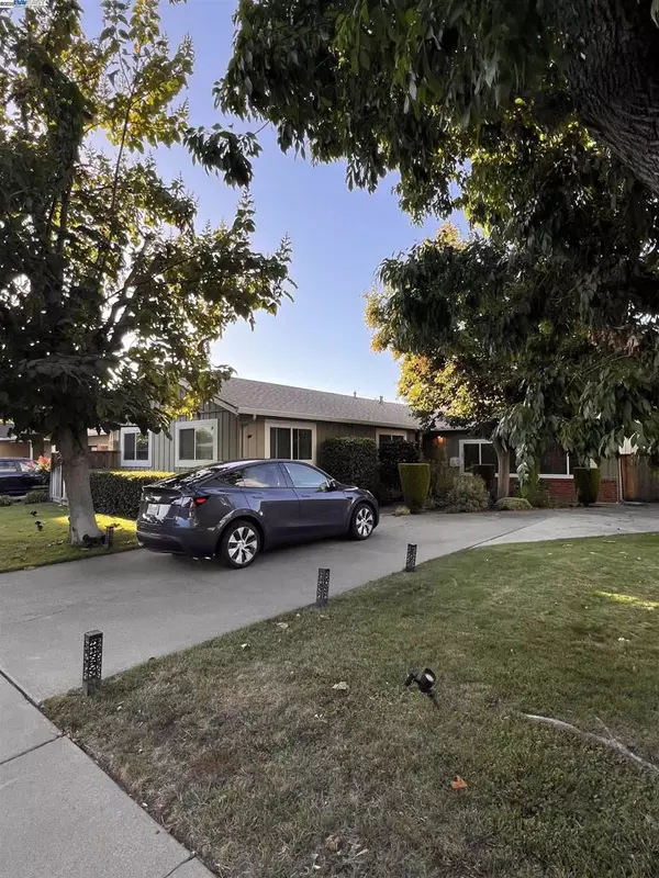 Pleasanton, CA 94566,4219 School St