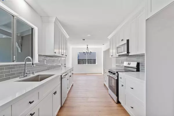 4010 Boulder Dr, Antioch, CA 94509