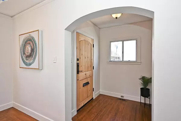 Alameda, CA 94501,333 Central