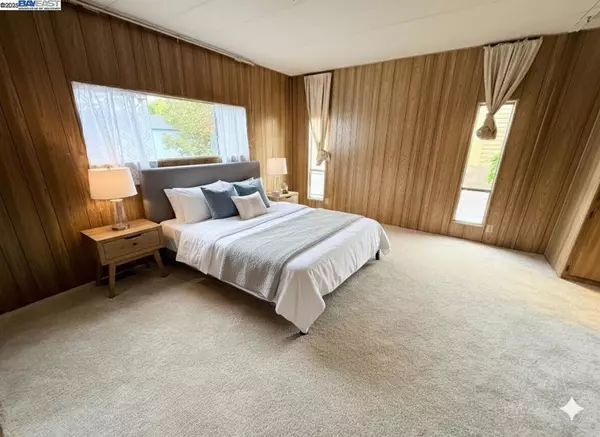 Sunnyvale, CA 94089,1225 Vienna Dr