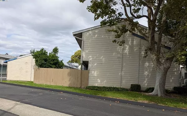 Union City, CA 94587,4100 Aquarius Cir