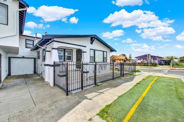 Oakland, CA 94619,3038 35Th Ave