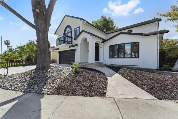 Pleasanton, CA 94588,3910 Rockingham Dr