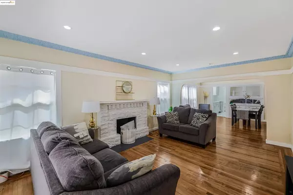 Oakland, CA 94608,6007 San Pablo Ave