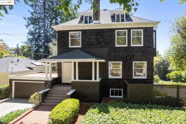 Piedmont, CA 94611,2058 Oakland Avenue