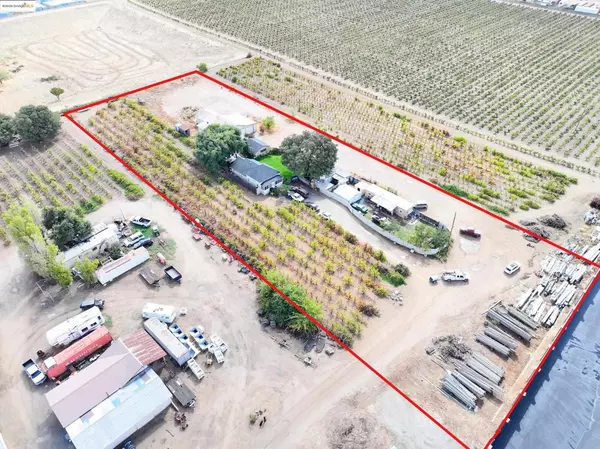 Oakley, CA 94561,310 Sandy Ln