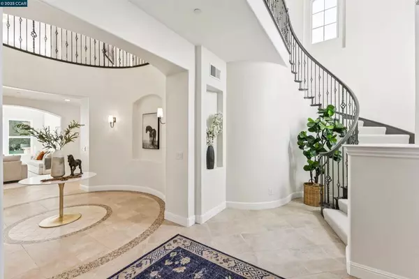 Alamo, CA 94507,77 Pleasant Knoll Ct