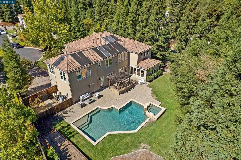 Alamo, CA 94507,77 Pleasant Knoll Ct