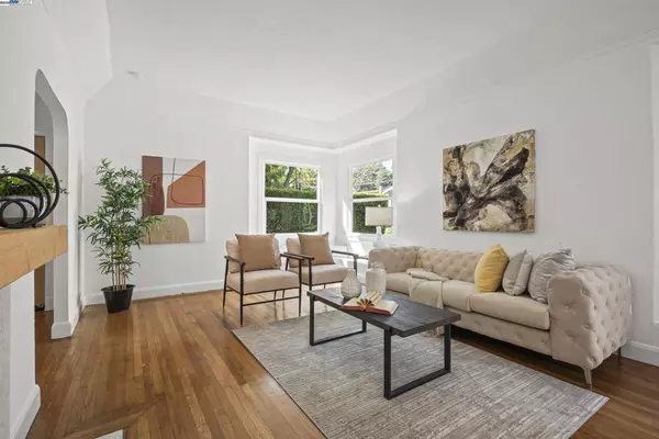 Alameda, CA 94501,1428 Paru St