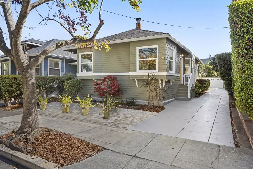 Alameda, CA 94501,1428 Paru St