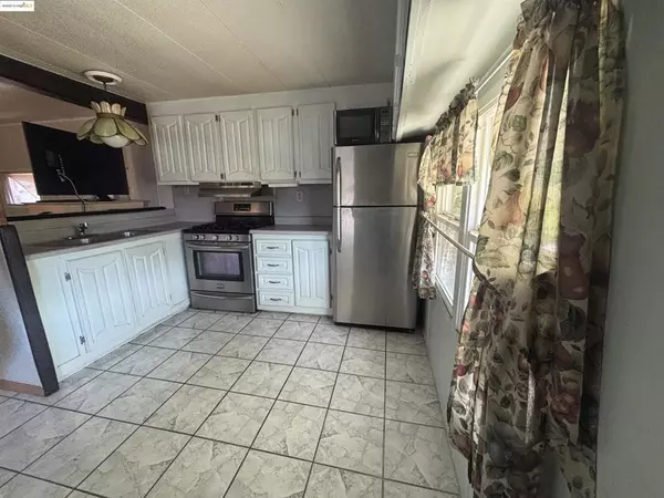 San Leandro, CA 94578,1550 162nd Ave.