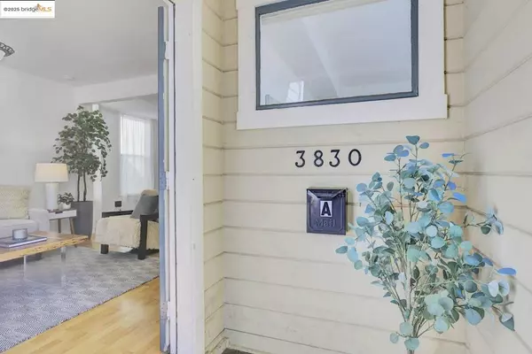 Oakland, CA 94609,3830 Clarke St