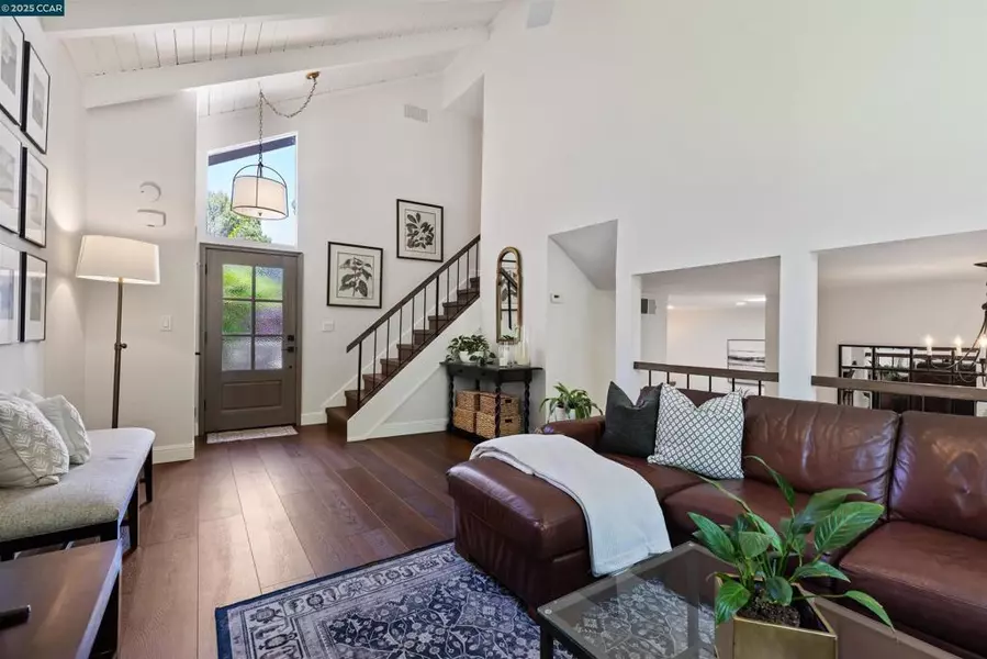 1513 Siskiyou Dr, Walnut Creek, CA 94598