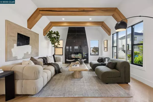 San Francisco, CA 94127,55 Upland Dr