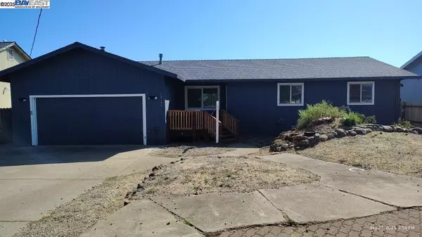 18745 Spyglass Road, Hidden Valley Lake, CA 95467