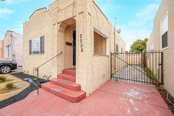 Oakland, CA 94605,2206 66Th Ave