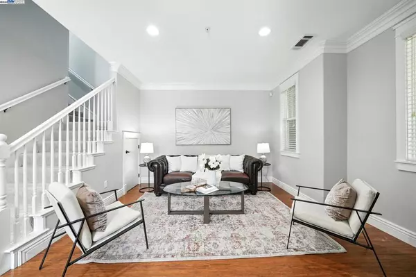 Danville, CA 94526-5567,3406 Fostoria Way #313