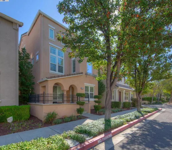 Tracy, CA 95376,2168 Wellington Dr