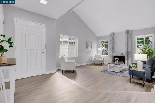 Fremont, CA 94555,4272 Warbler Loop