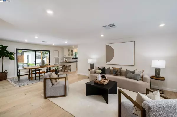 Walnut Creek, CA 94597,1425 Camino Verde