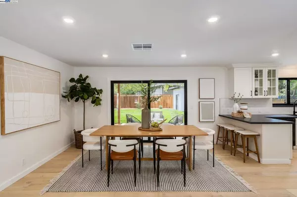 Walnut Creek, CA 94597,1425 Camino Verde