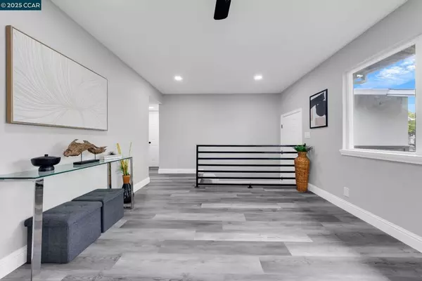 Vallejo, CA 94589,124 Purdue Dr